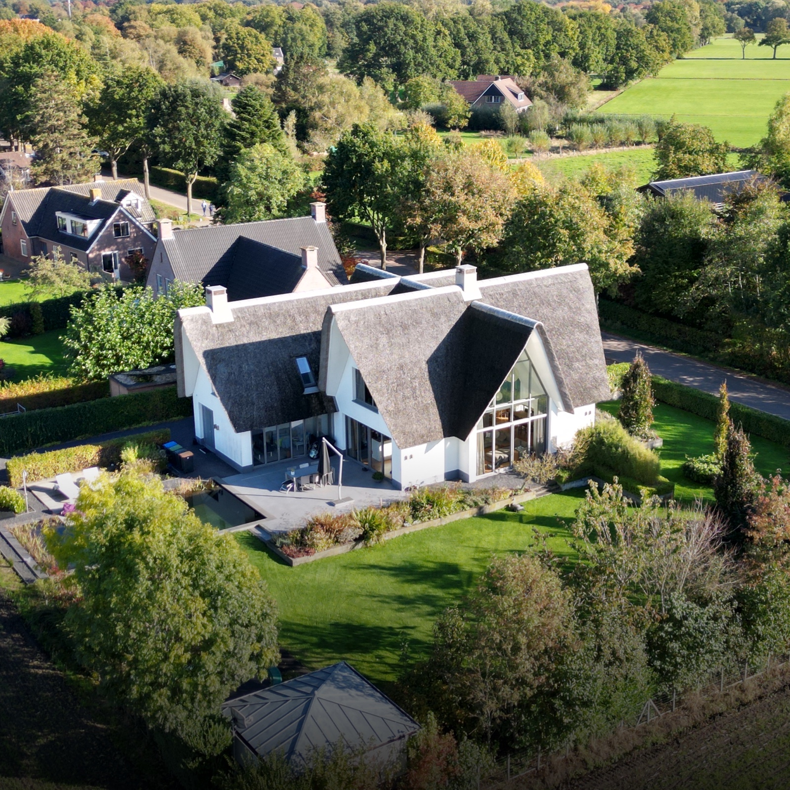 Shot by Drone - Onroerend goed